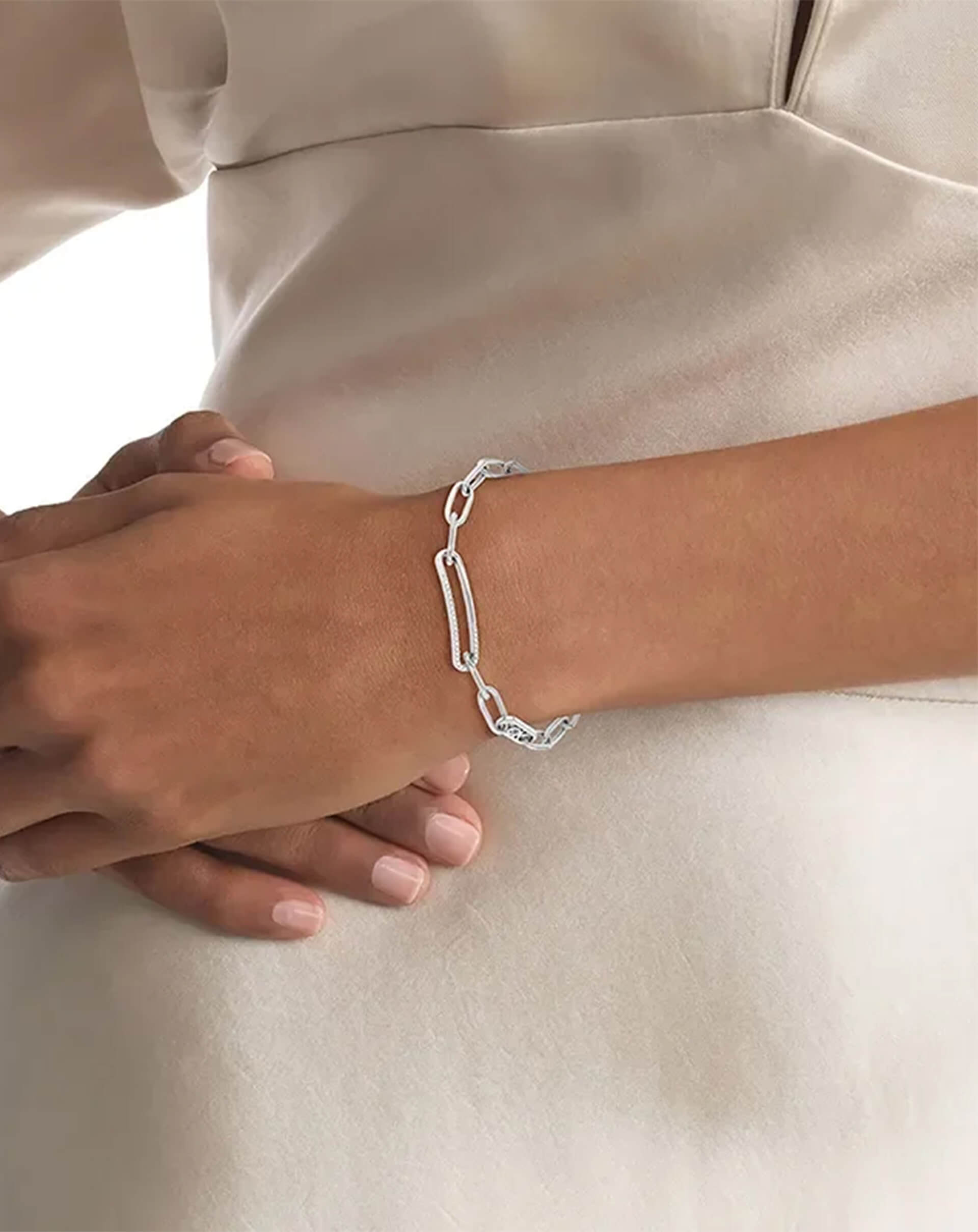 Calvin Klein Kadın Bileklik CKJ35000542