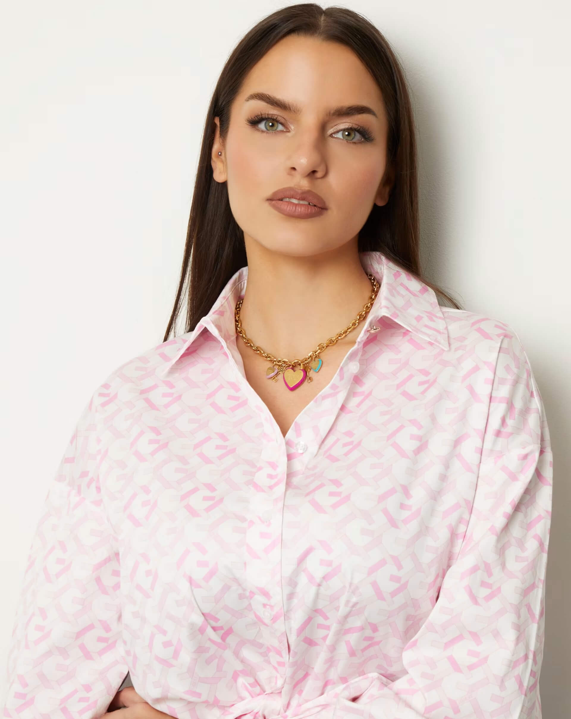 Guess Kalpli Kadın Kolye JGUJUBN04201JWYGMCTU