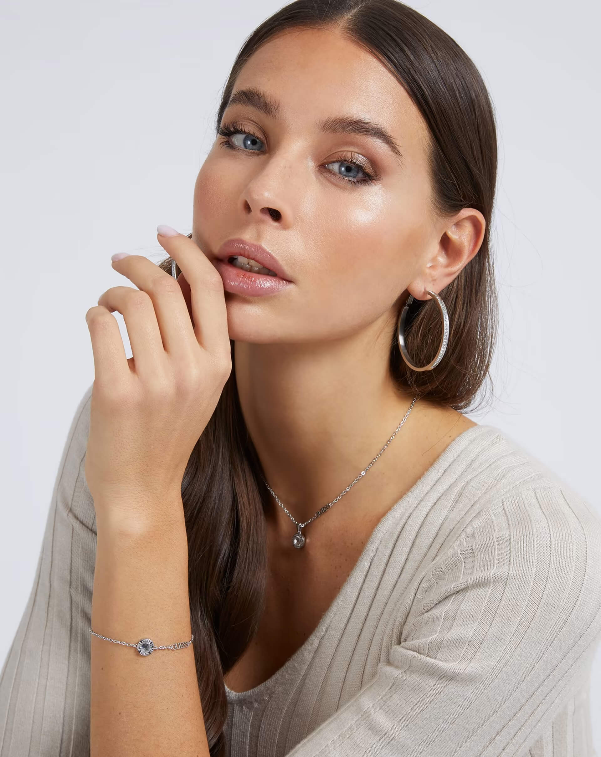 Guess Kadın Kolye JGUJUBN02245JWRHTU