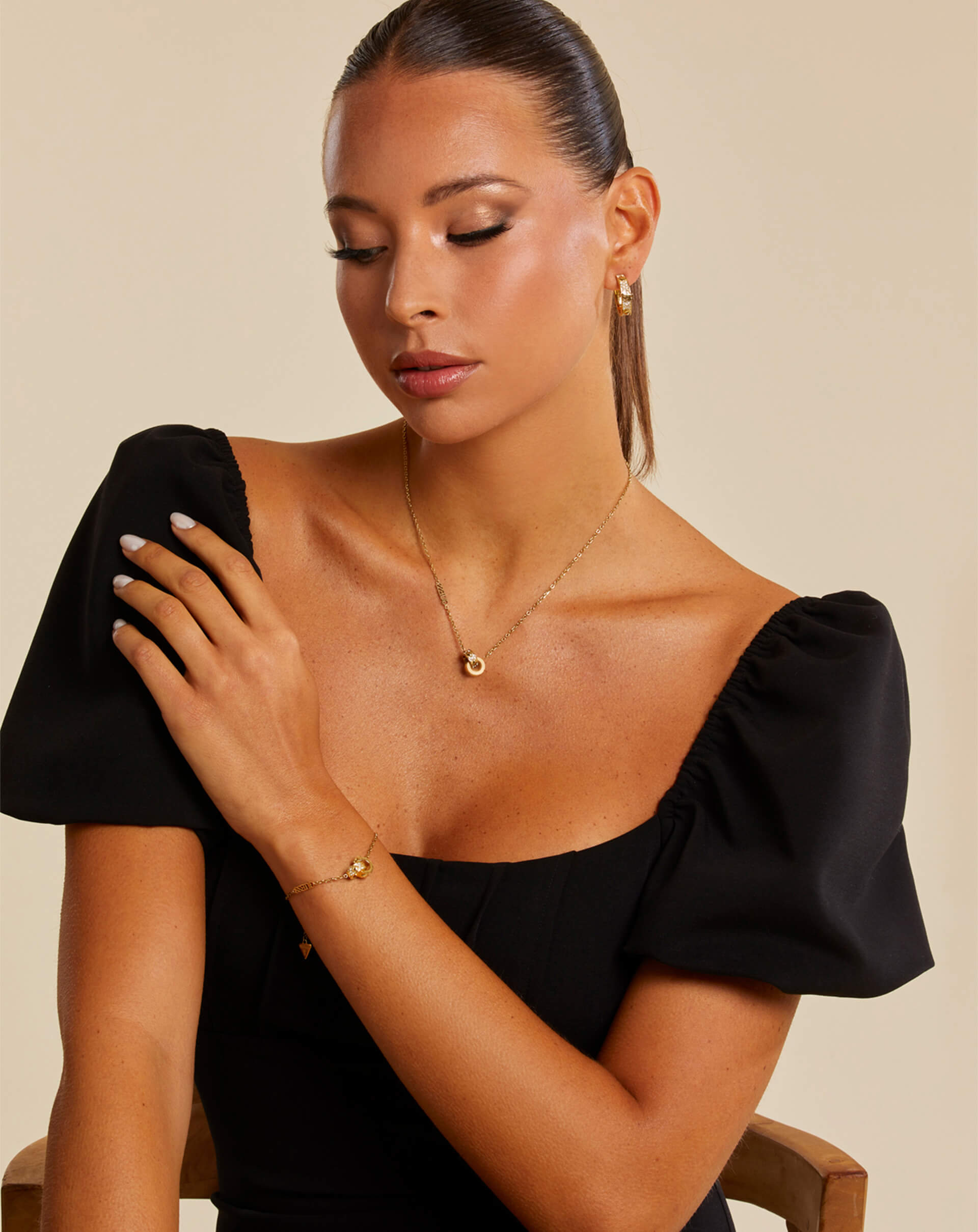 Guess Kadın Bileklik JGUJUBB03282JWYGS