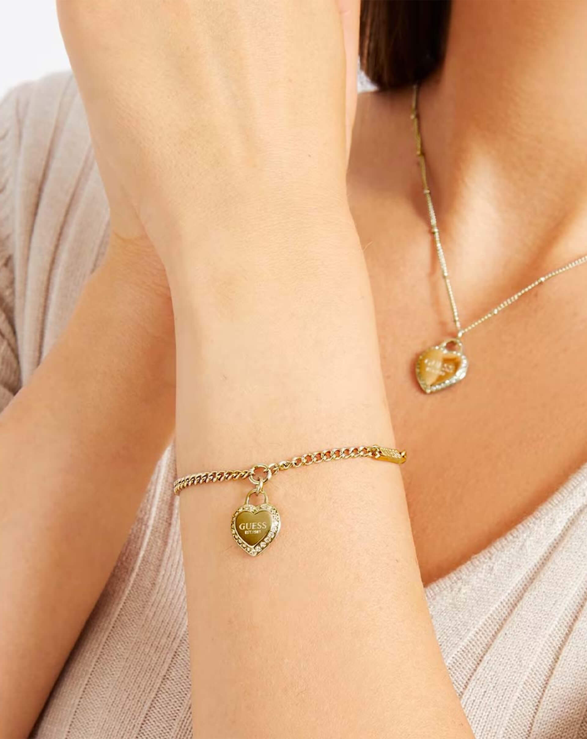 Guess Kalpli Kadın Bileklik JGUJUBB01422JWYGS